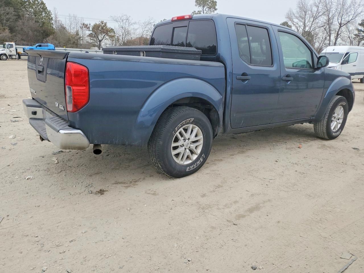 2014 NISSAN Frontier