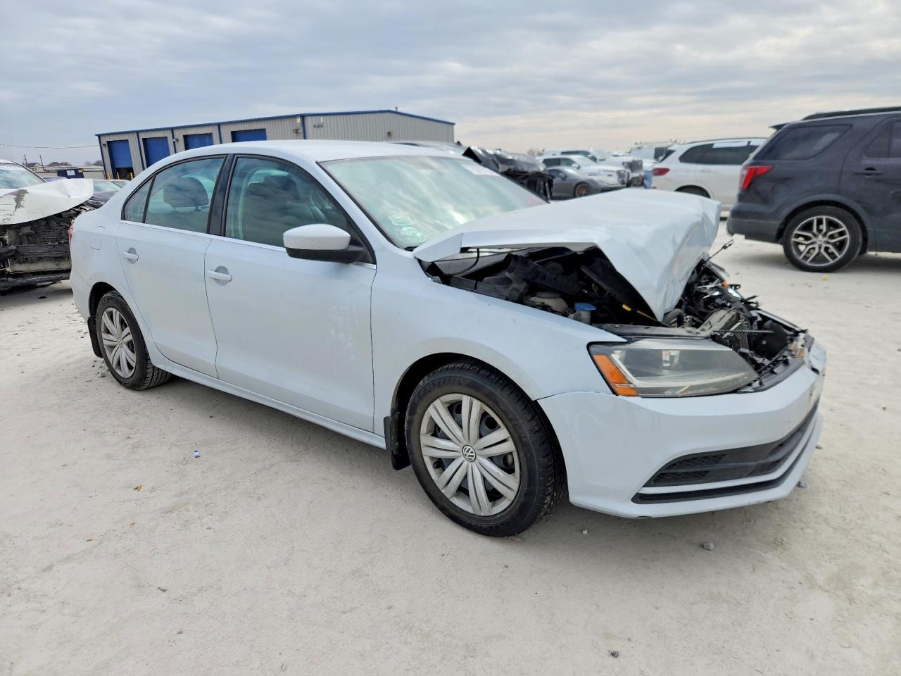2017 VOLKSWAGEN JETTA