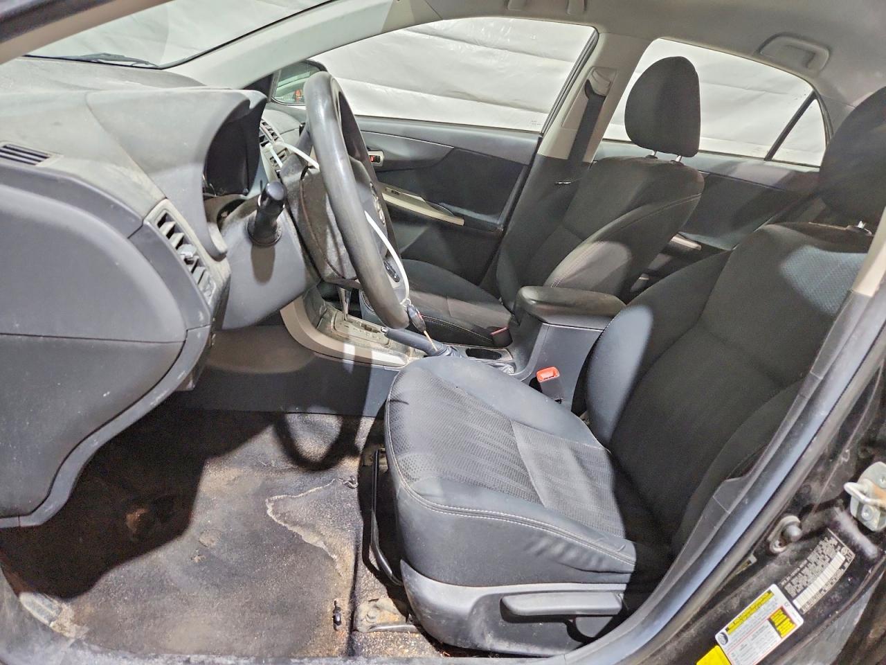 2013 TOYOTA COROLLA