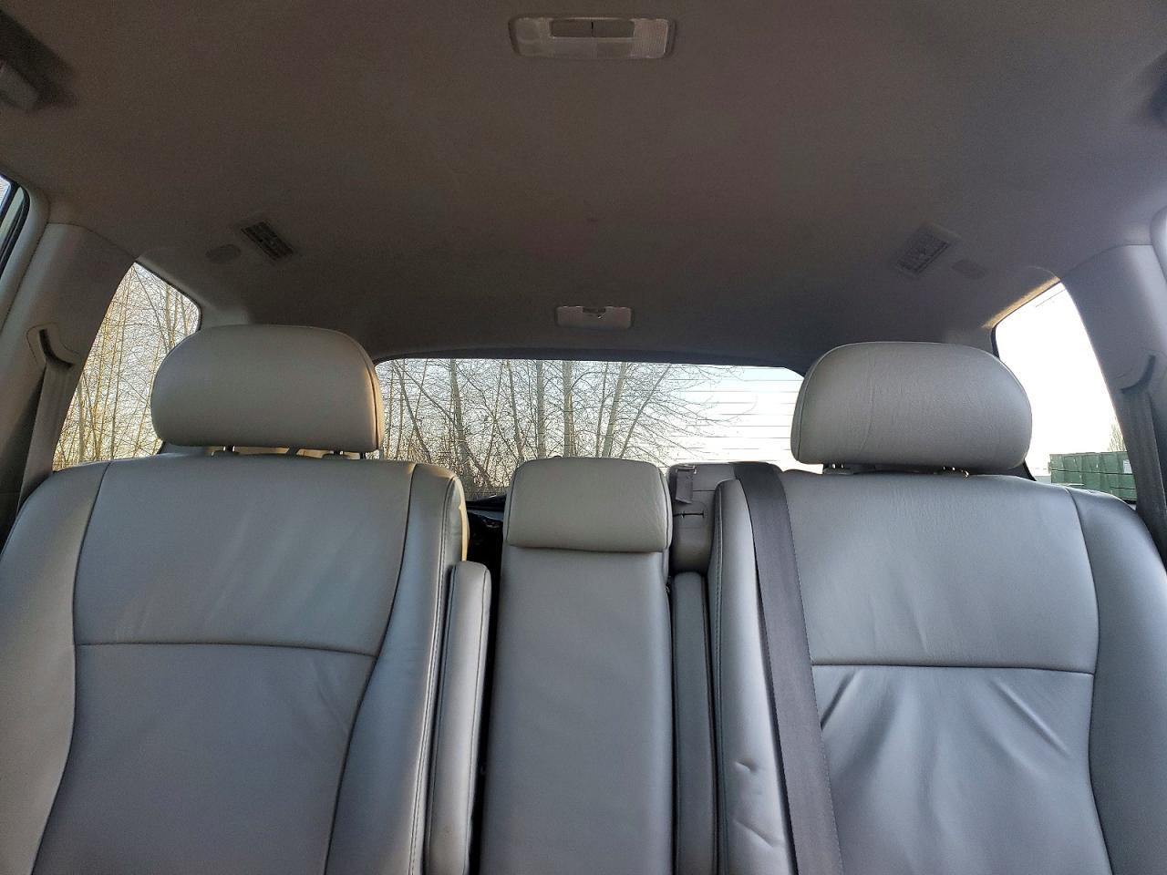 2011 TOYOTA HIGHLANDER