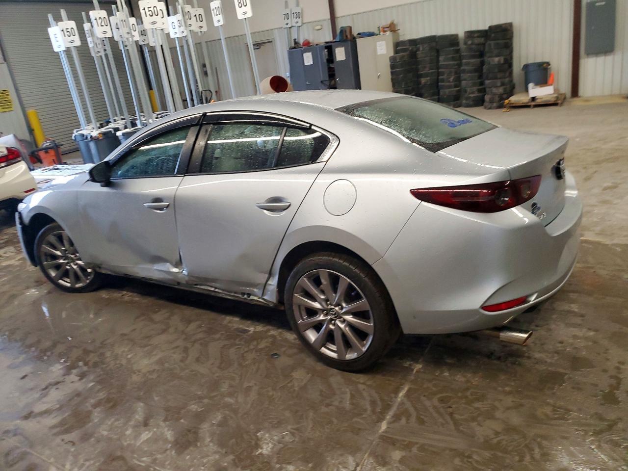 2019 MAZDA 3