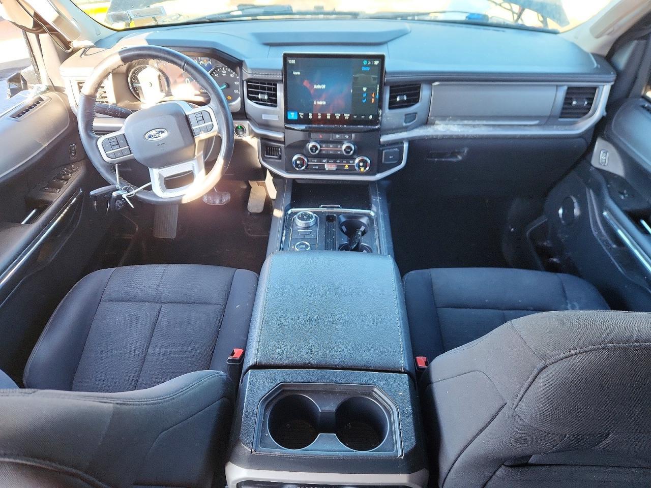 2022 FORD Expedition
