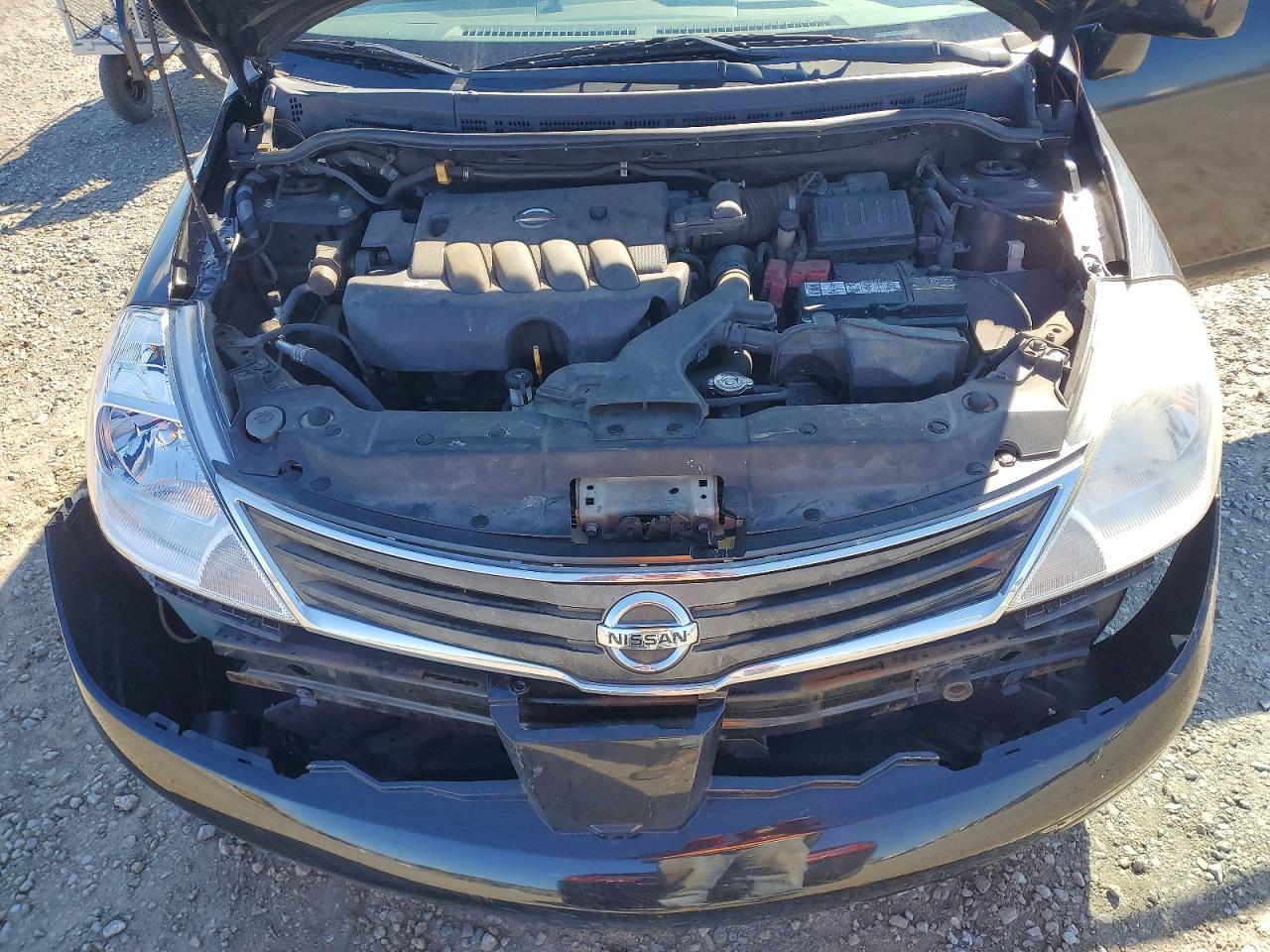 2011 NISSAN VERSA