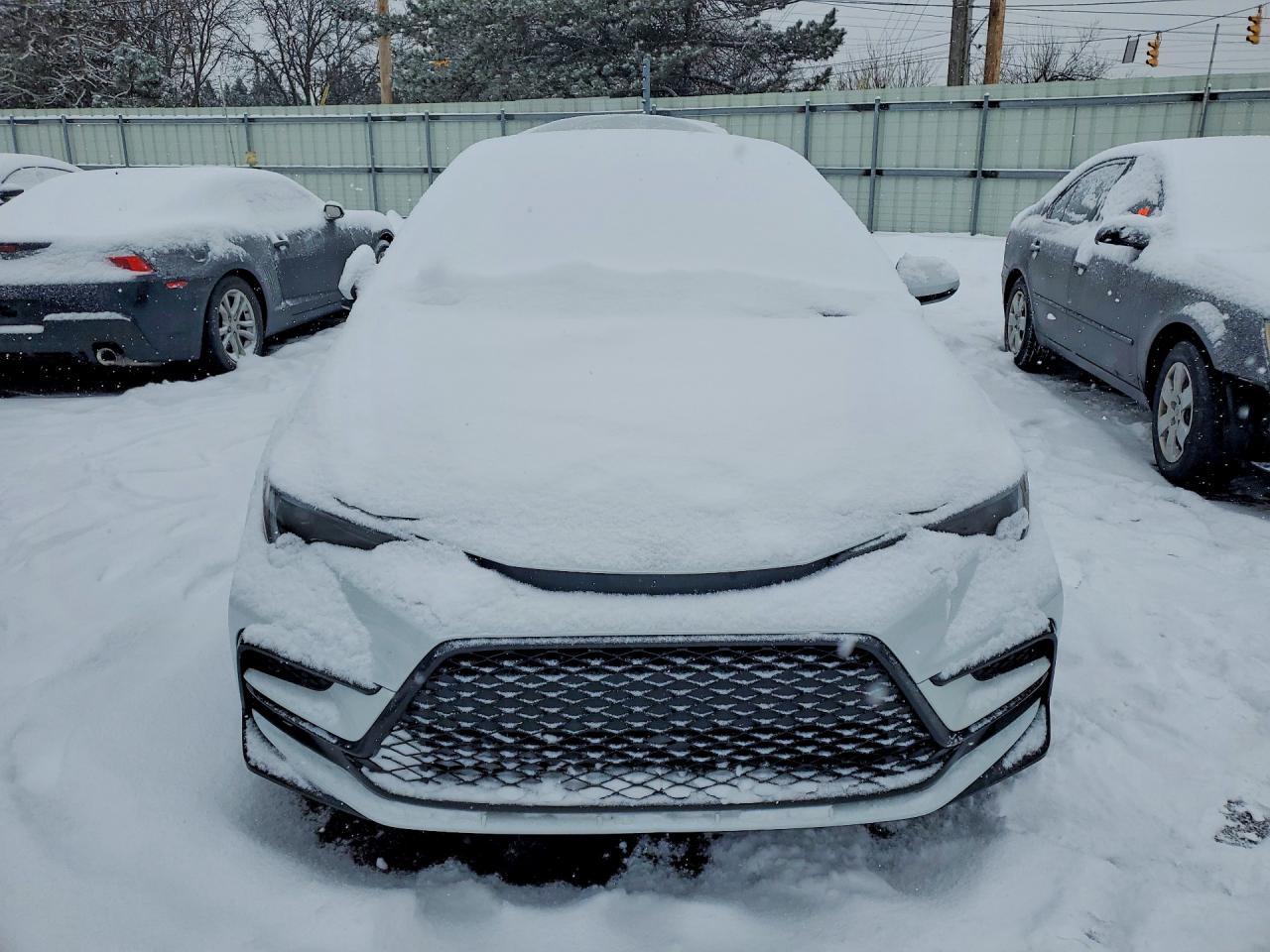2025 TOYOTA COROLLA