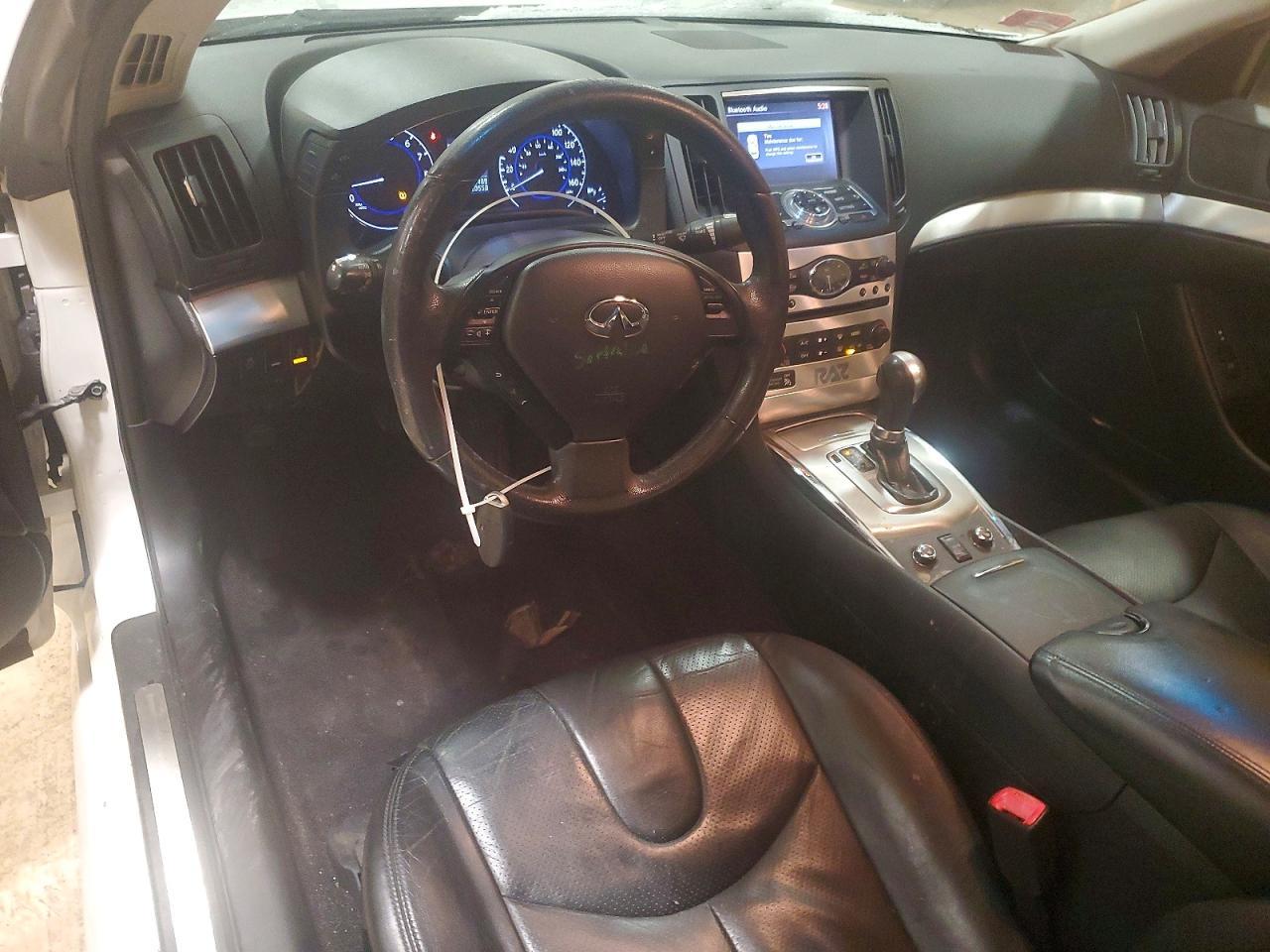 2013 INFINITI G37