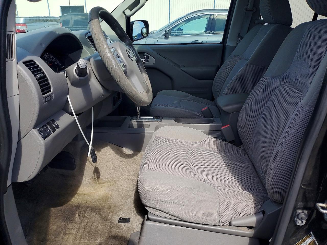 2017 NISSAN Frontier