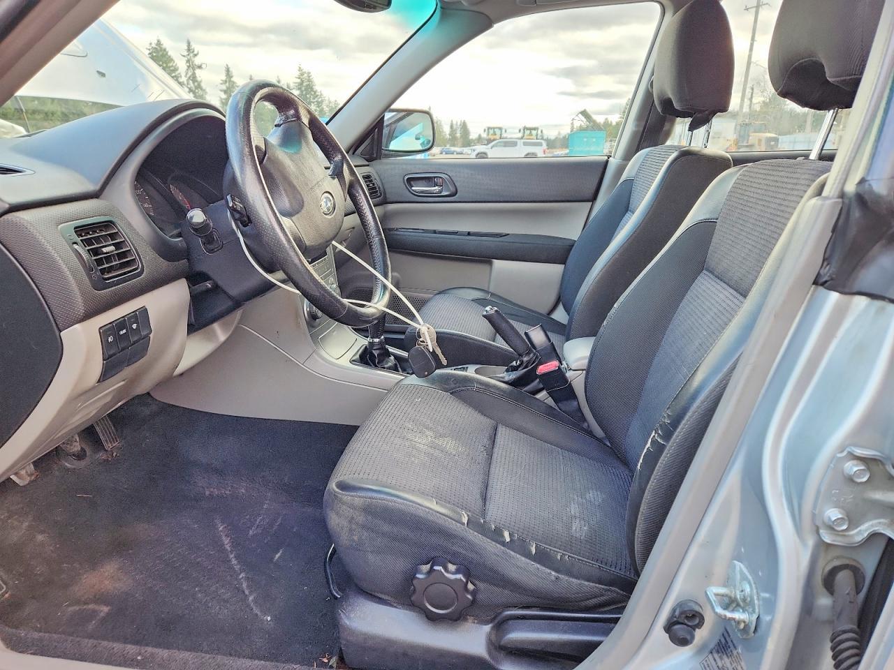 2004 SUBARU FORESTER