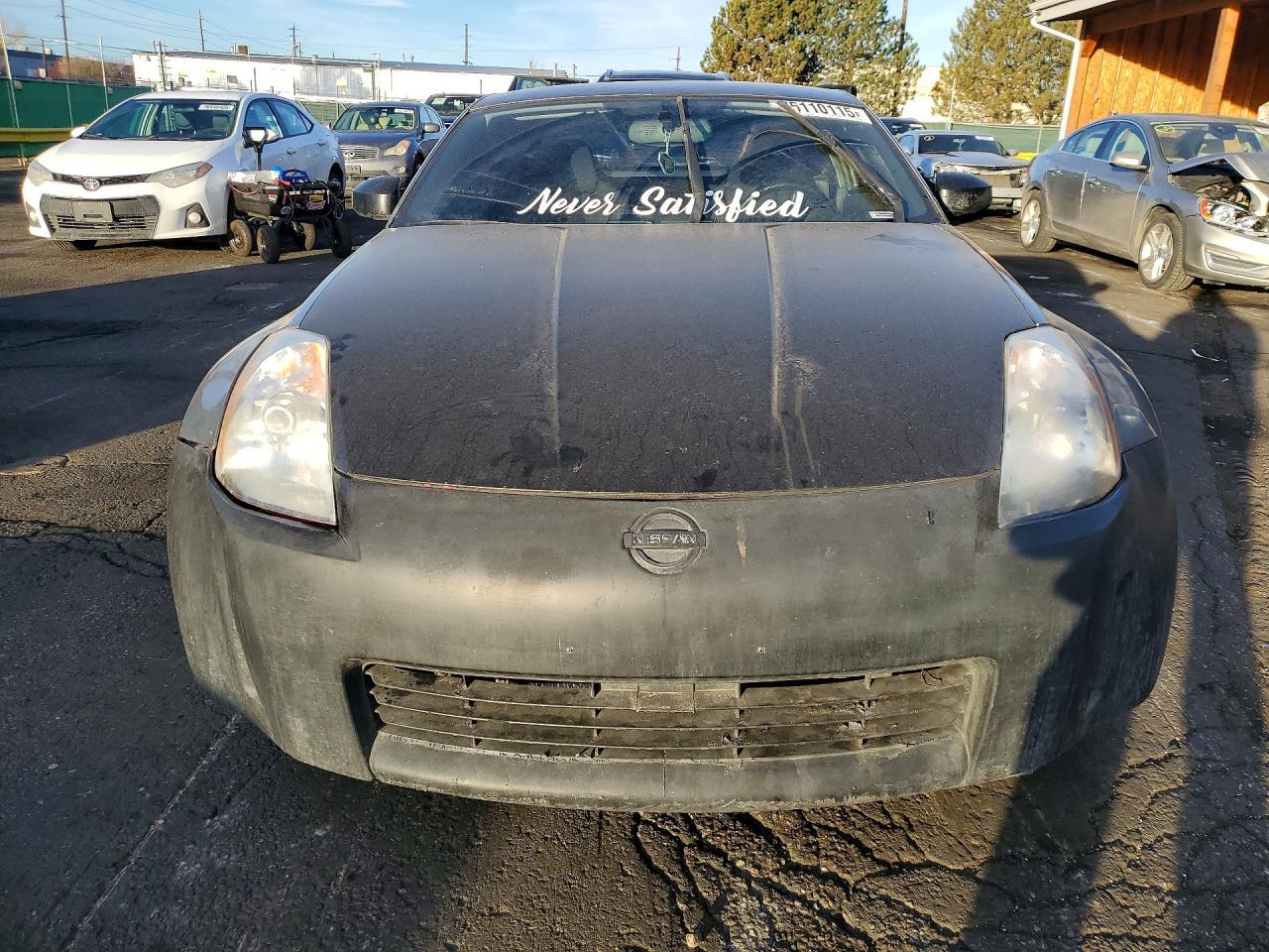 2004 NISSAN Z