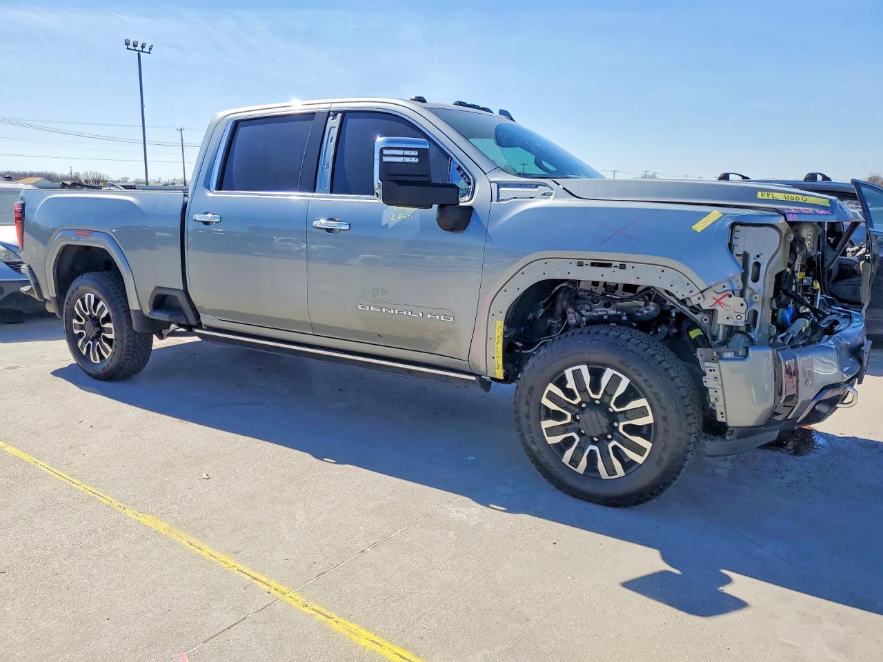 2024 GMC Sierra