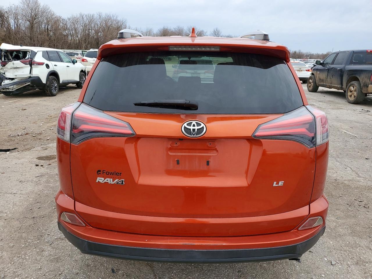 2016 TOYOTA RAV4