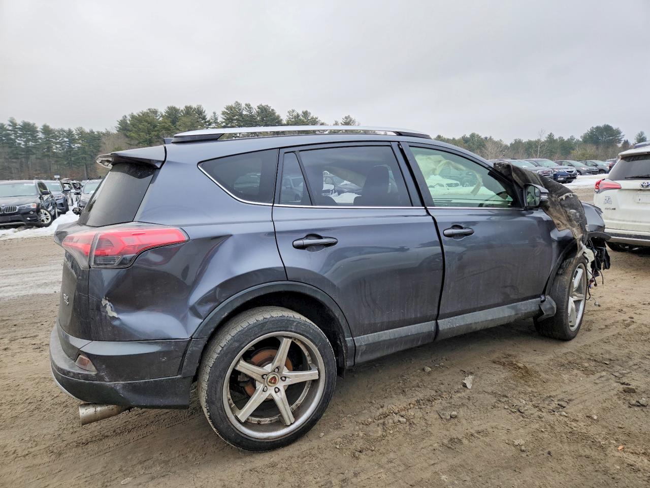 2016 TOYOTA RAV4