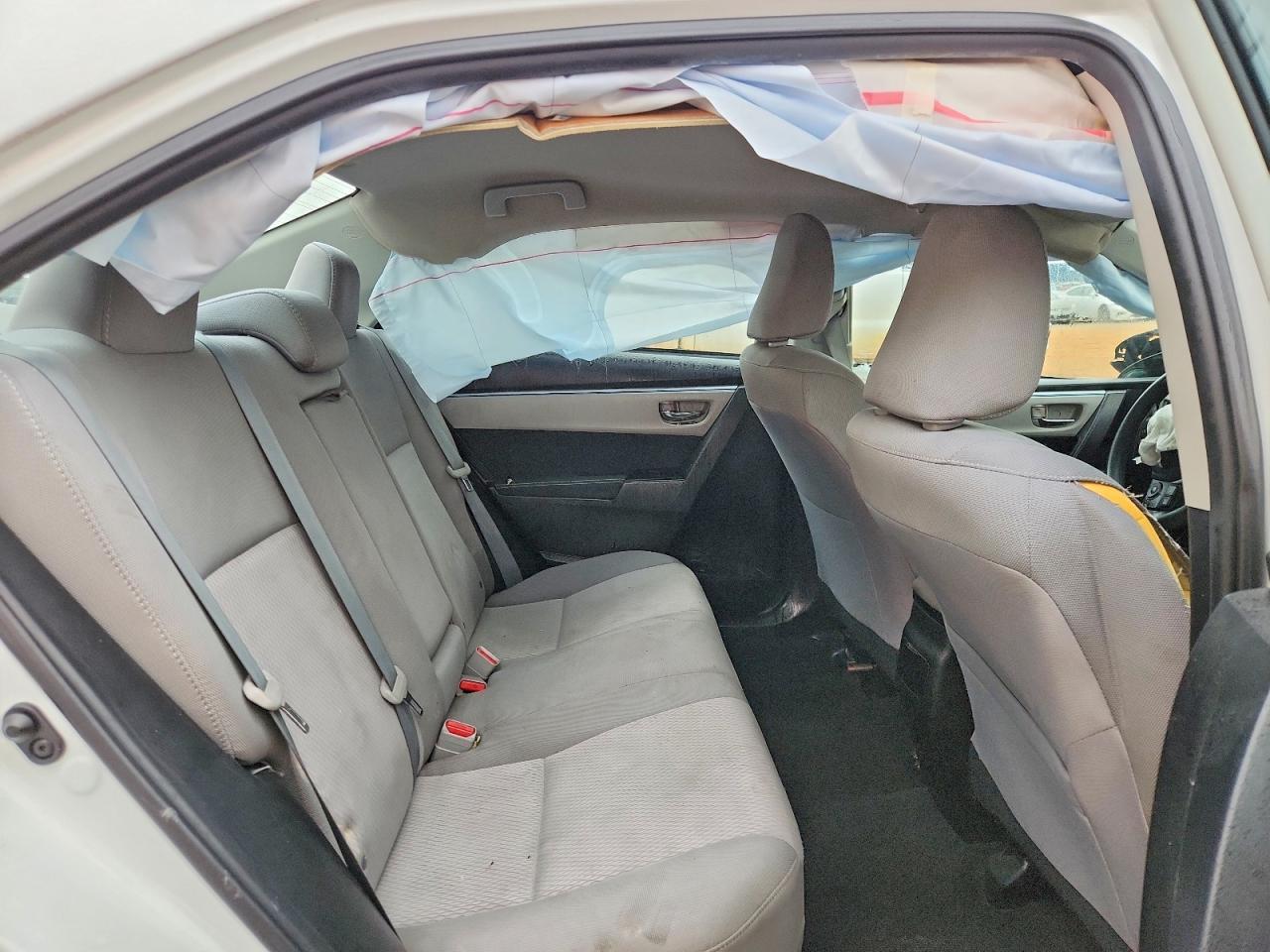 2015 TOYOTA COROLLA
