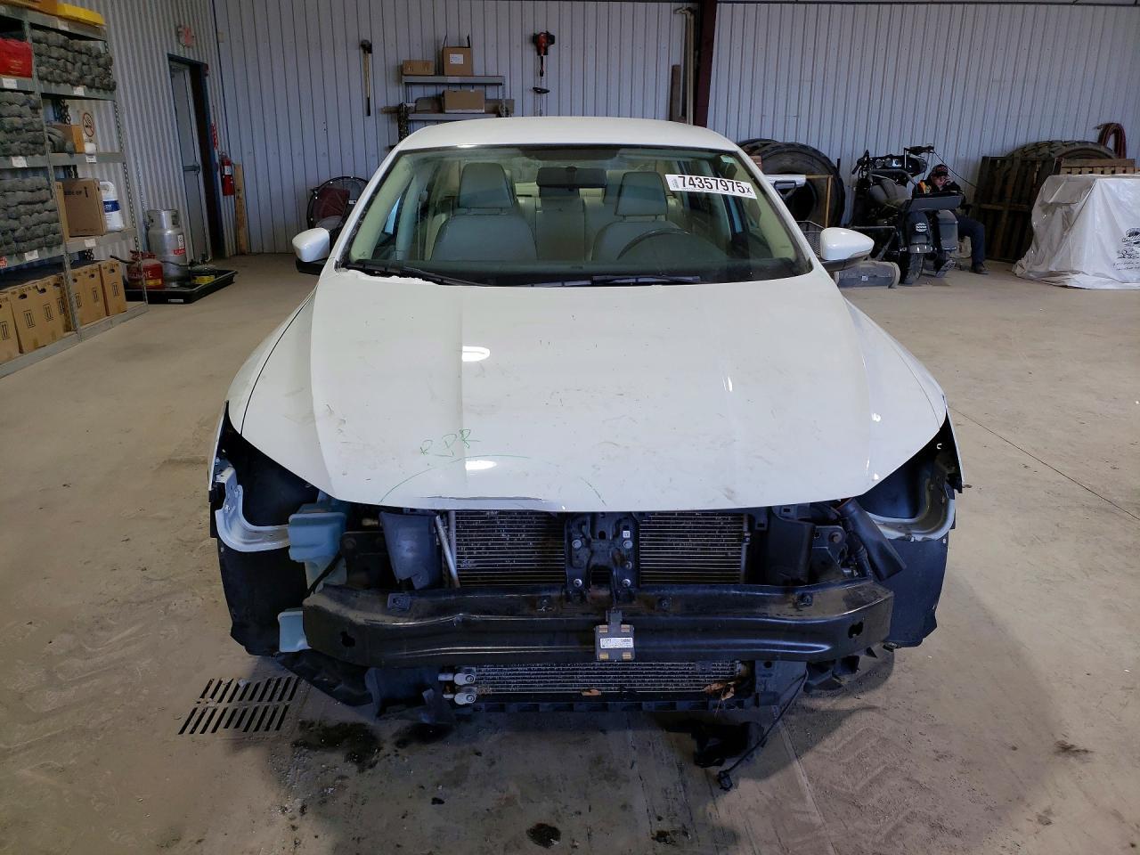 2017 VOLKSWAGEN Passat