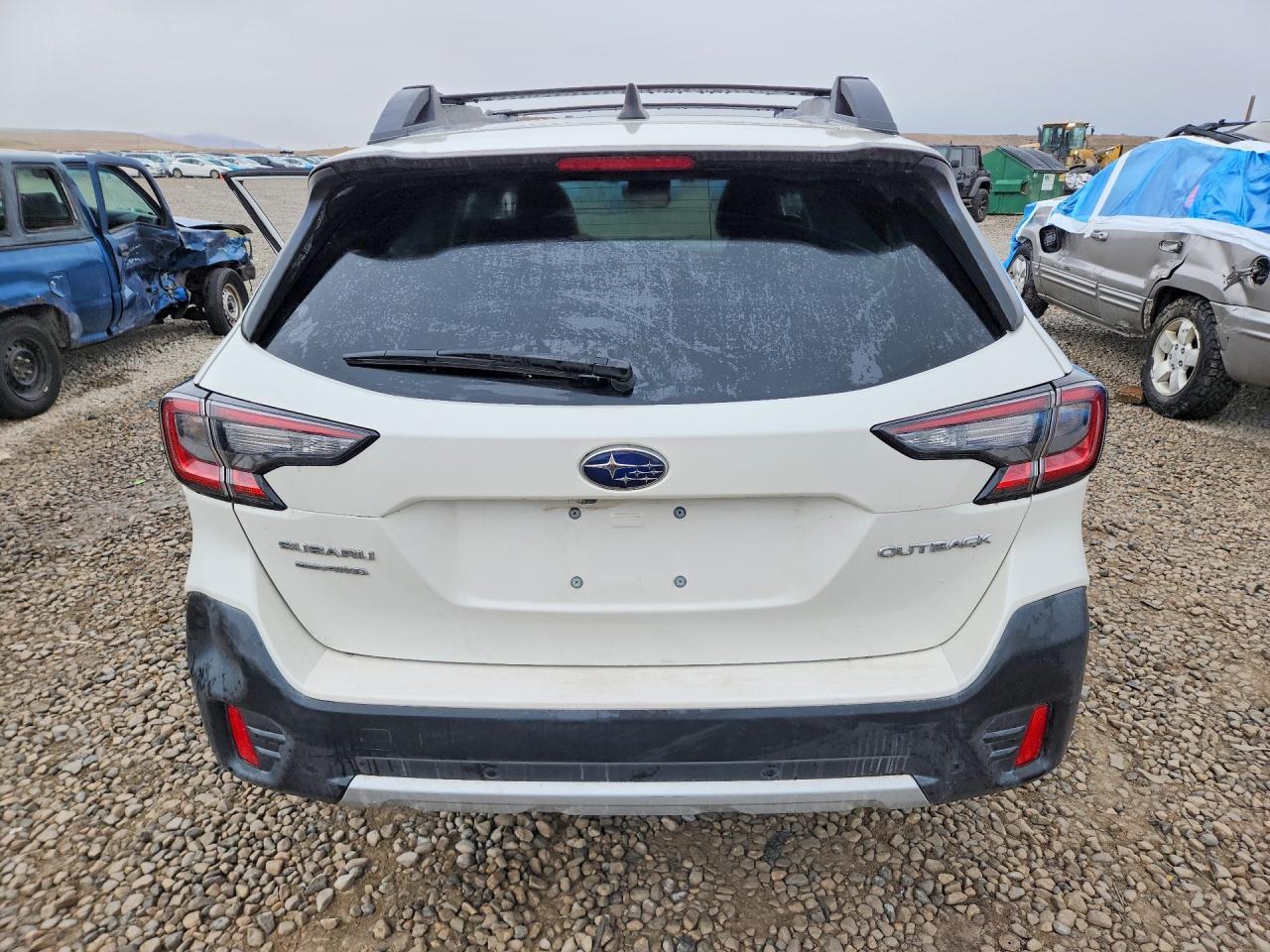 2021 SUBARU Outback