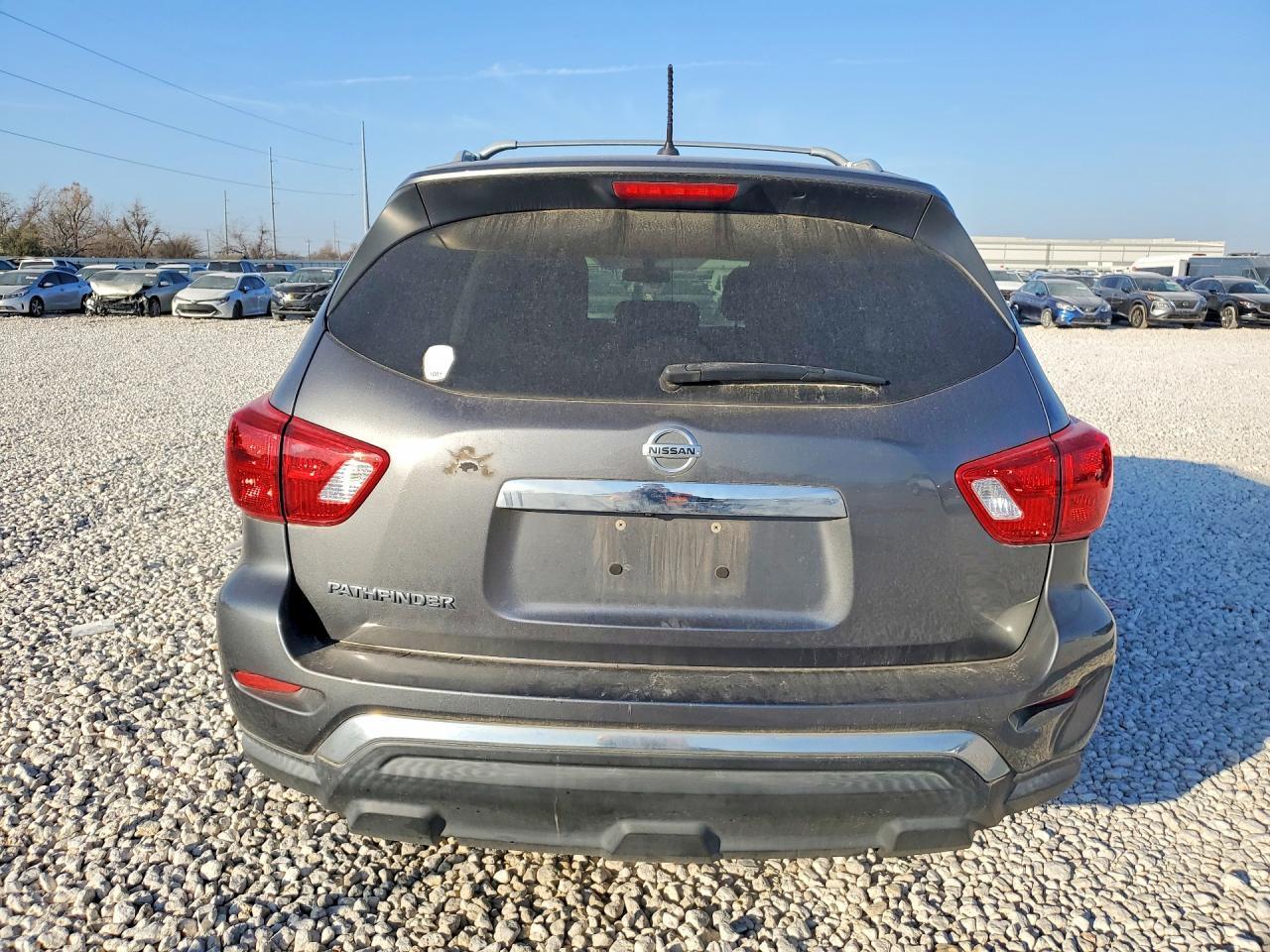 2018 NISSAN PATHFINDER