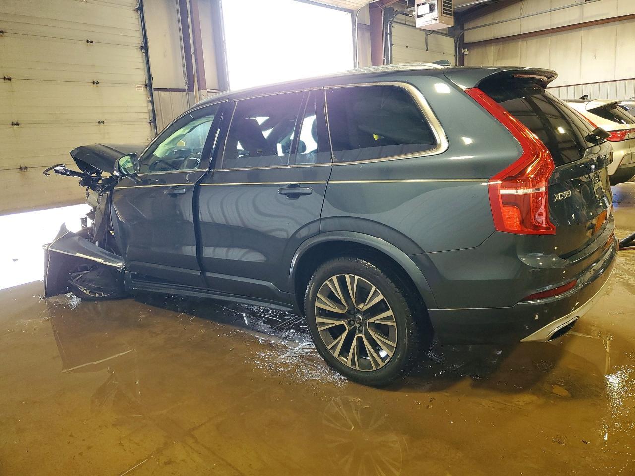 2020 VOLVO XC90