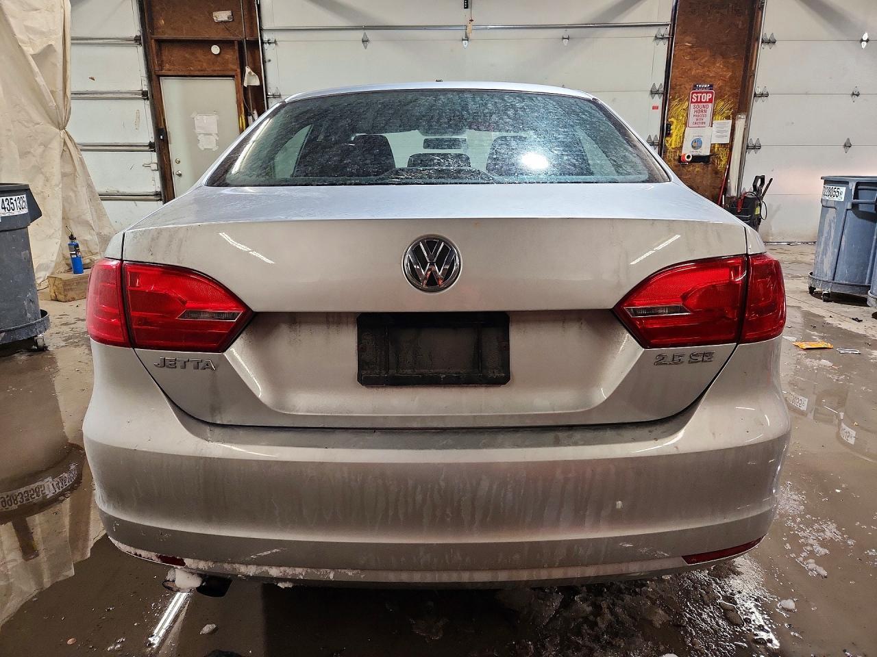 2013 VOLKSWAGEN JETTA