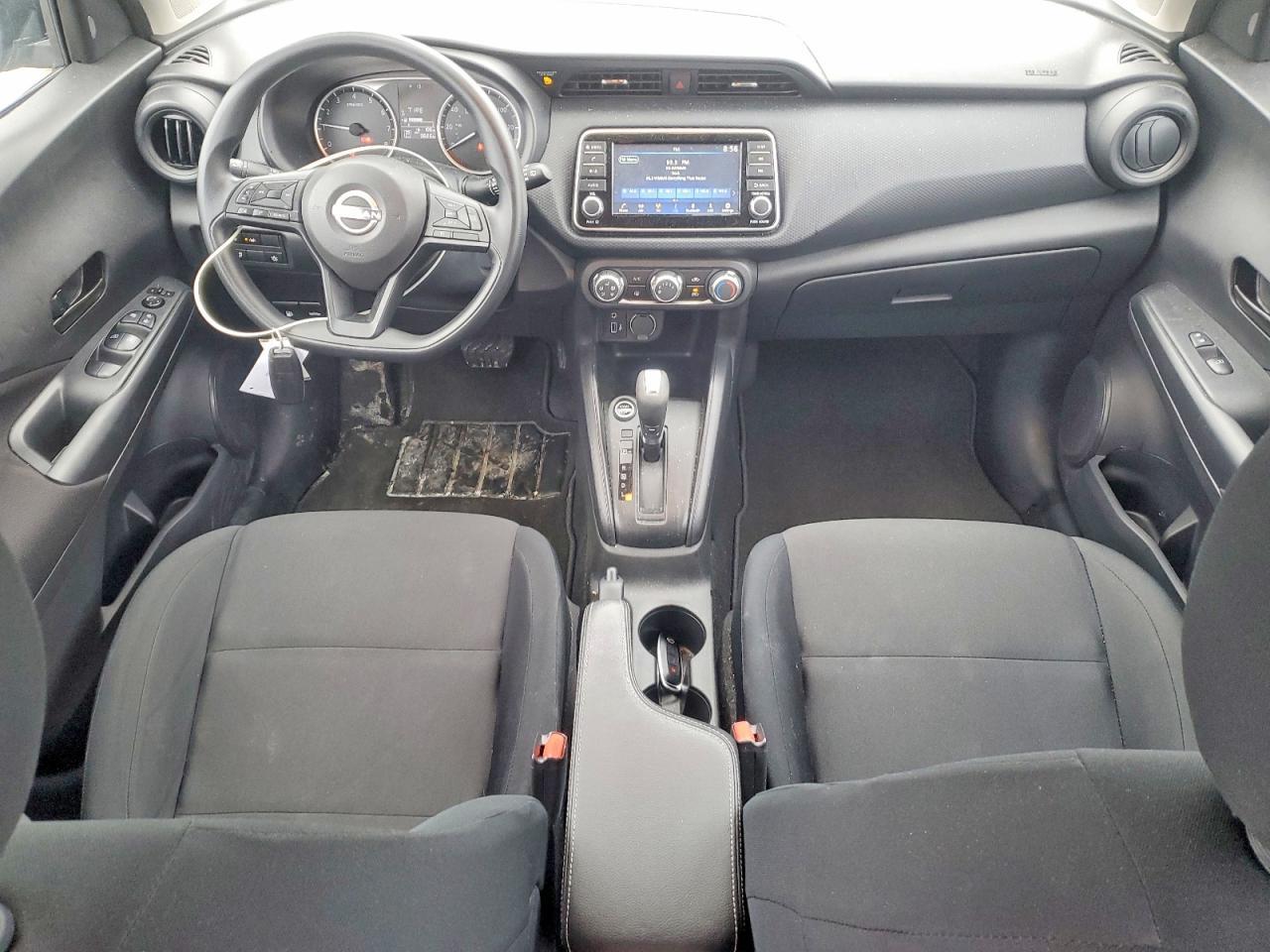 2024 NISSAN KICKS