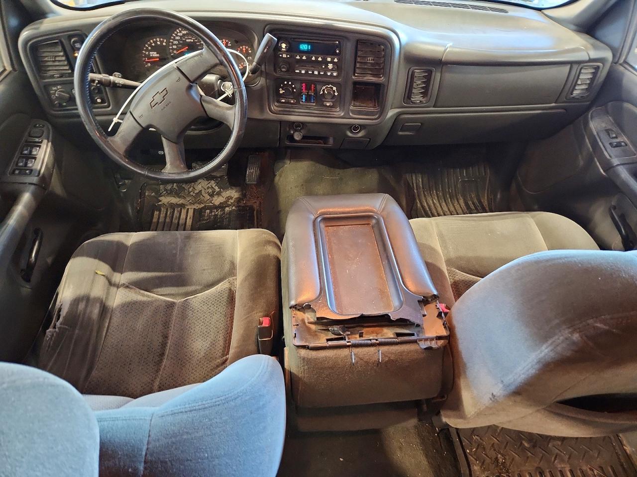 2004 CHEVROLET Silverado