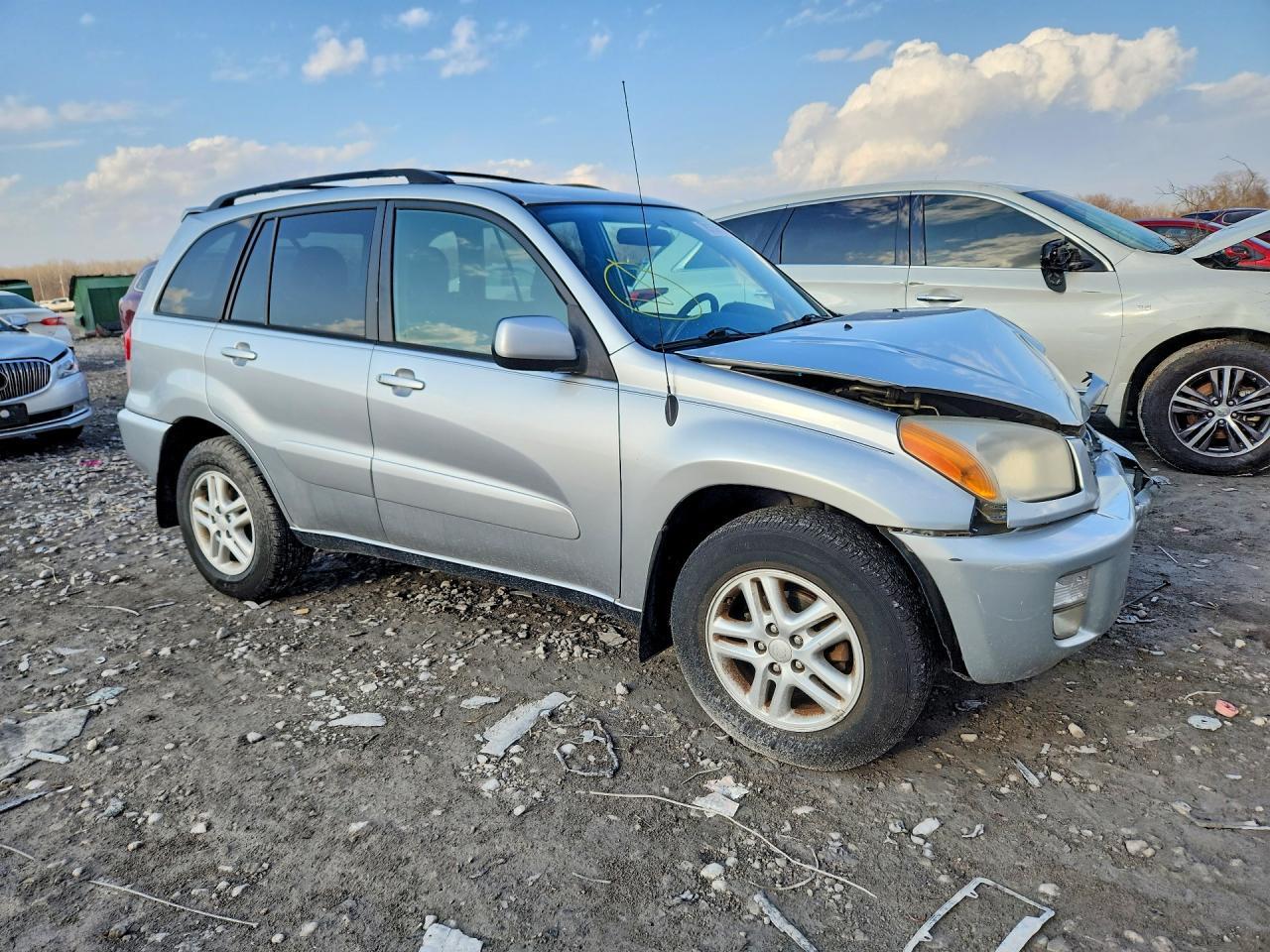 2002 TOYOTA RAV4