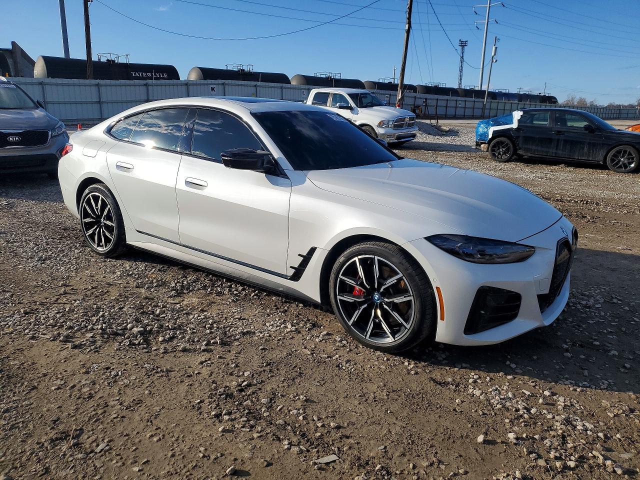 2024 BMW i4