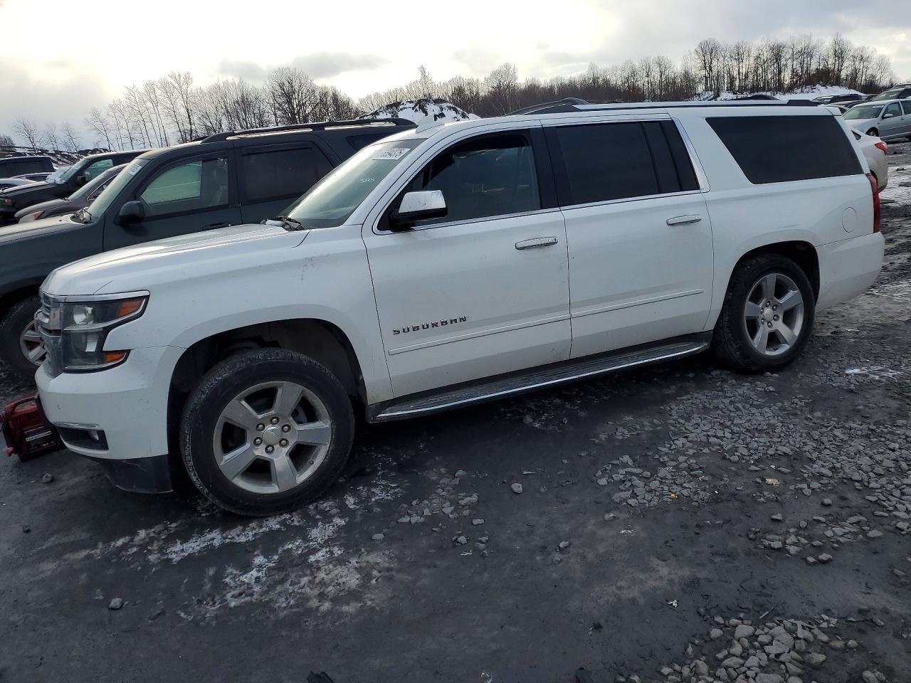 2018 CHEVROLET Suburban