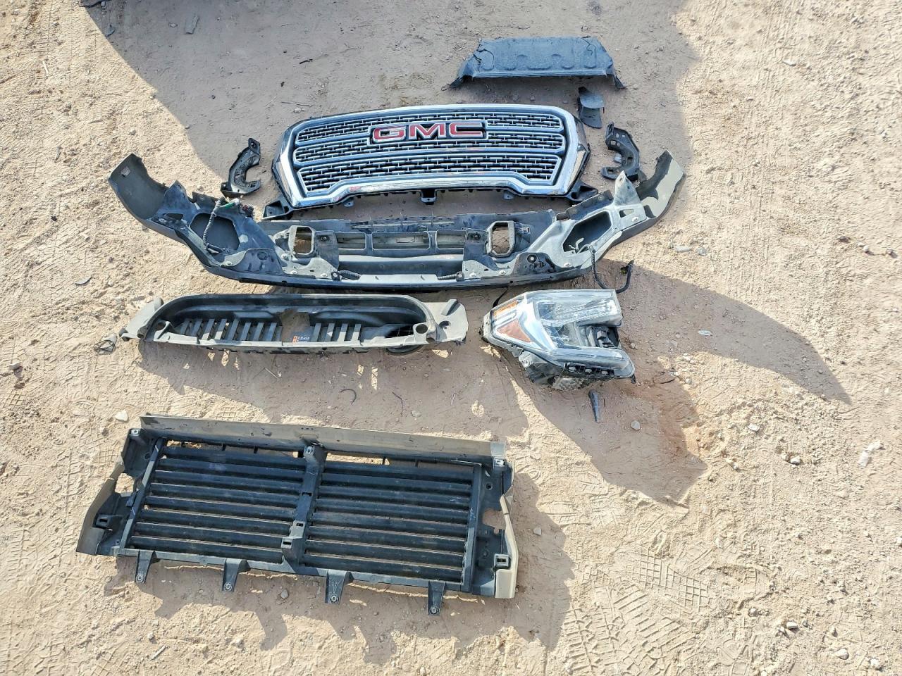 2020 GMC Sierra