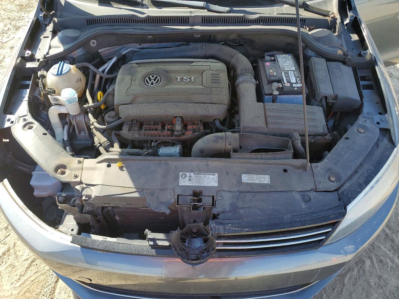 2014 VOLKSWAGEN JETTA