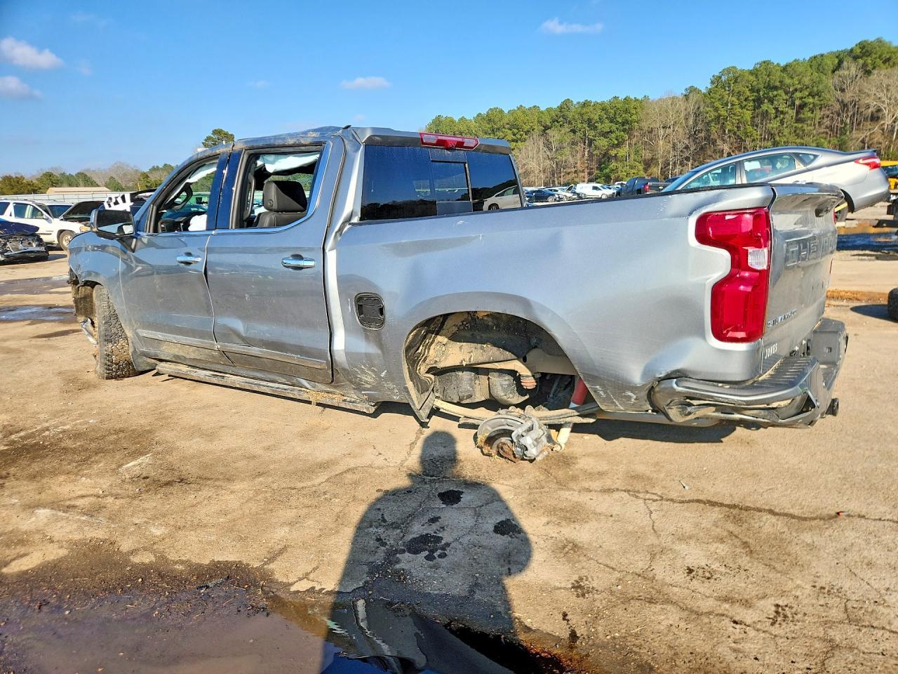 2025 CHEVROLET Silverado