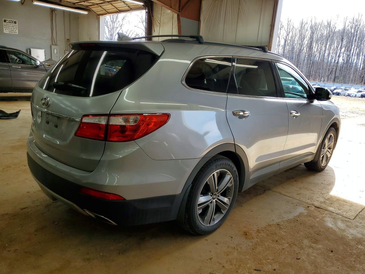 2016 HYUNDAI SANTA FE