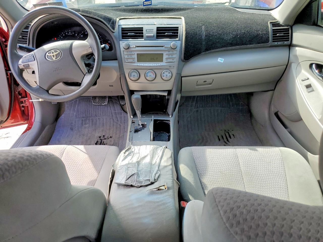 2010 TOYOTA CAMRY