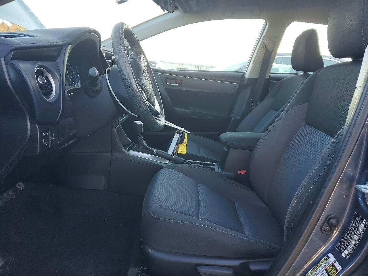 2017 TOYOTA COROLLA