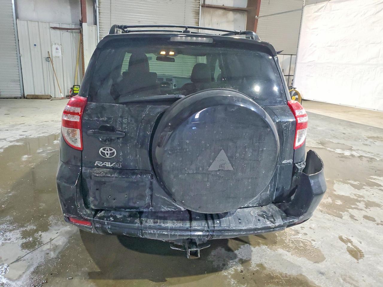 2011 TOYOTA RAV4