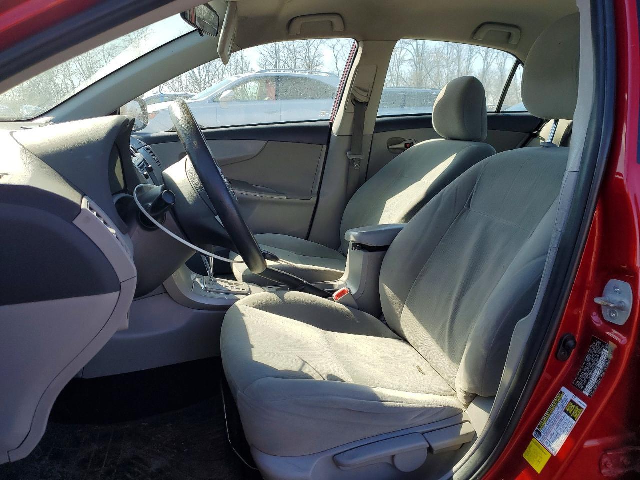 2013 TOYOTA COROLLA