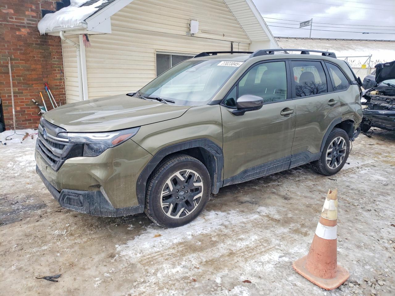 2025 SUBARU FORESTER
