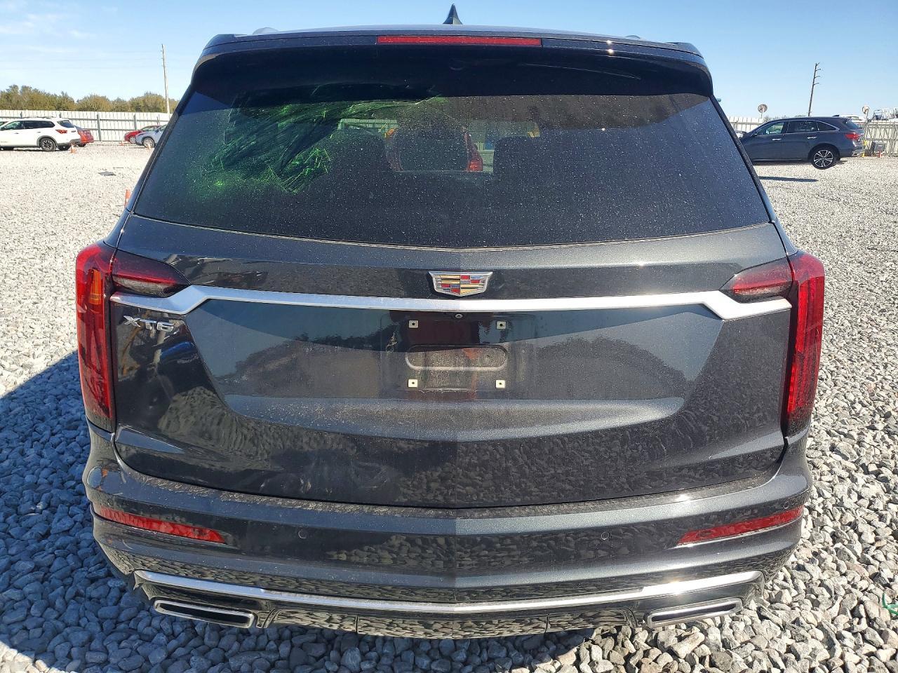 2021 CADILLAC XT6