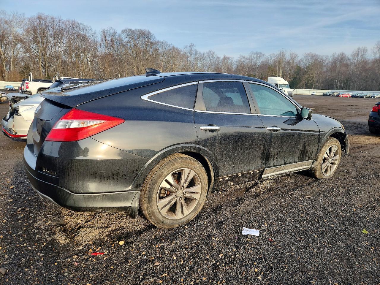 2013 HONDA Crosstour