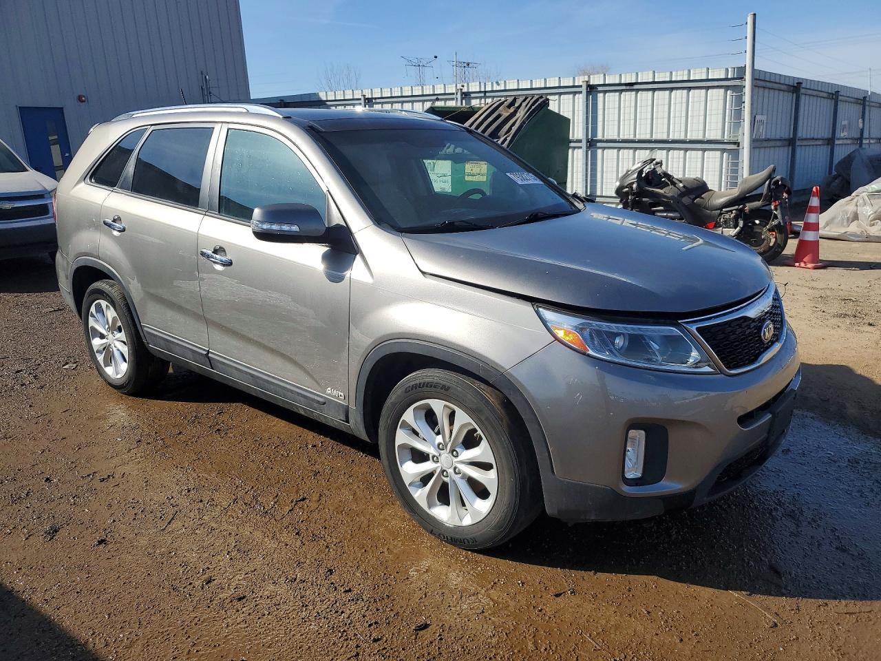 2015 KIA SORENTO