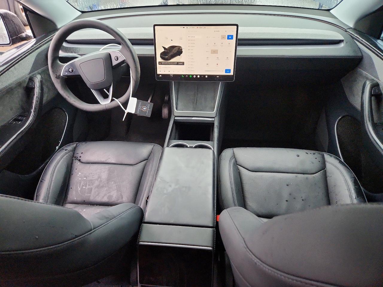 2026 TESLA MODEL Y