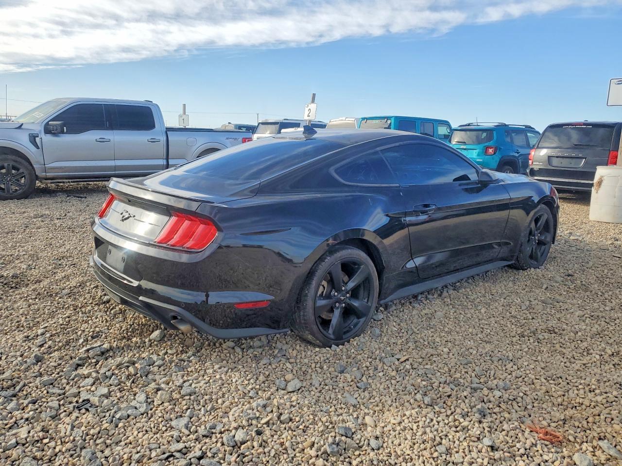 2022 FORD MUSTANG