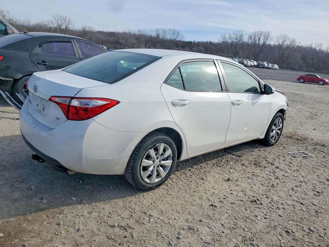 2016 TOYOTA COROLLA