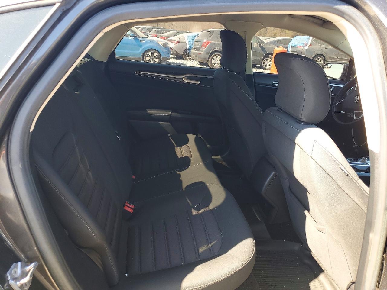 2017 FORD FUSION
