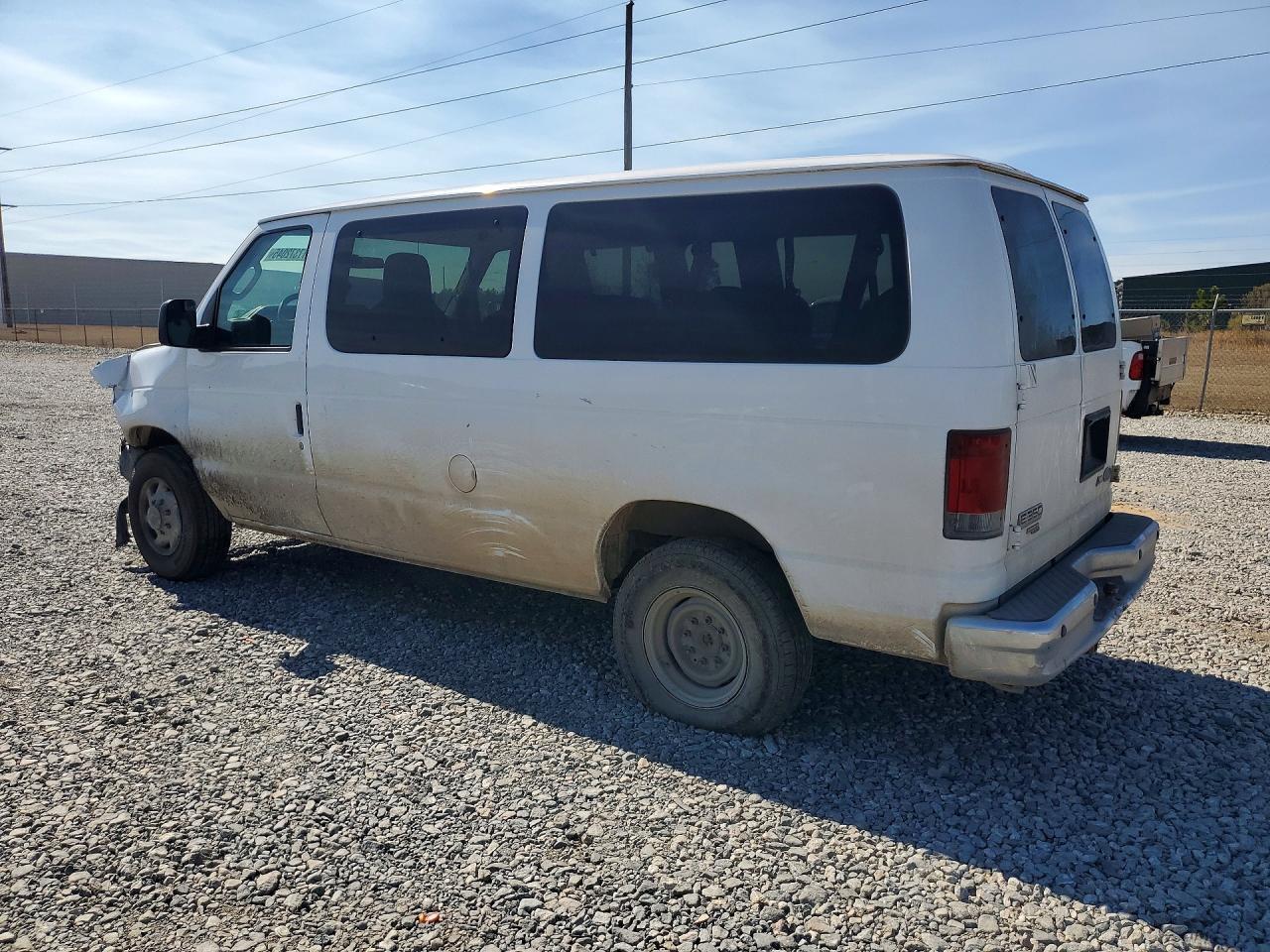 2009 FORD Econoline E350
