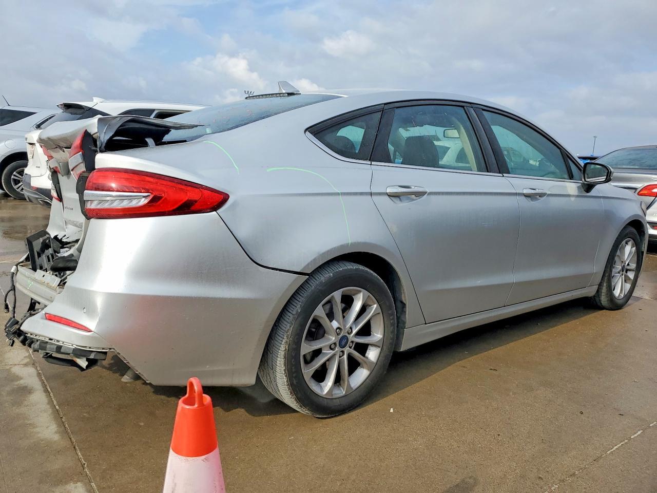 2019 FORD FUSION