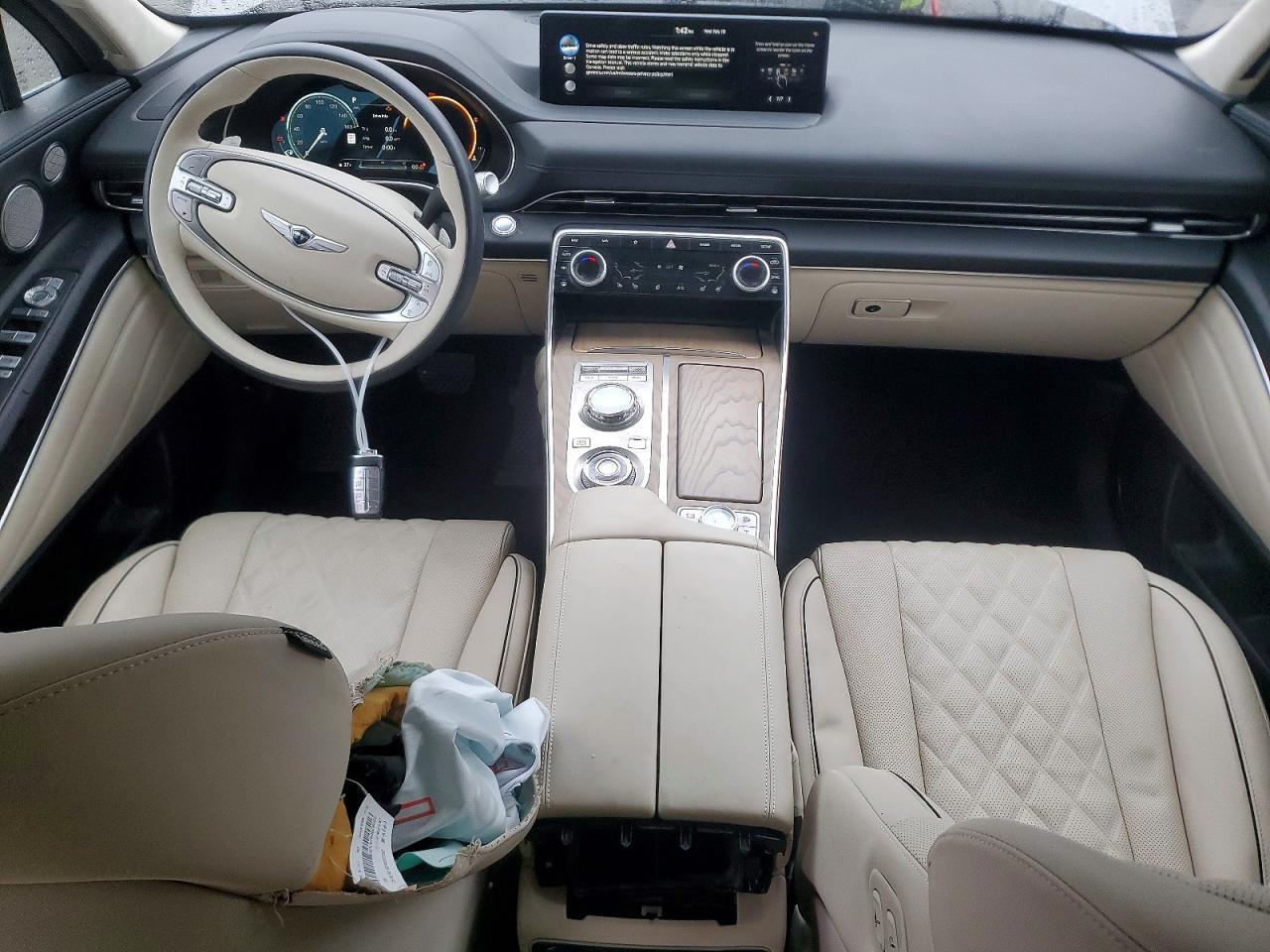 2023 GENESIS GV80