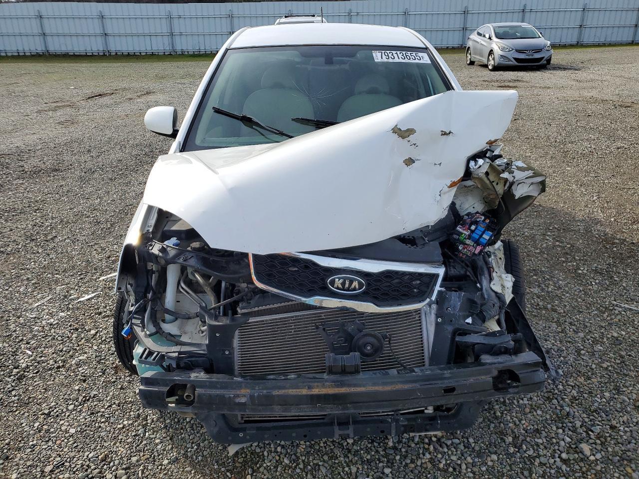 2011 KIA RIO