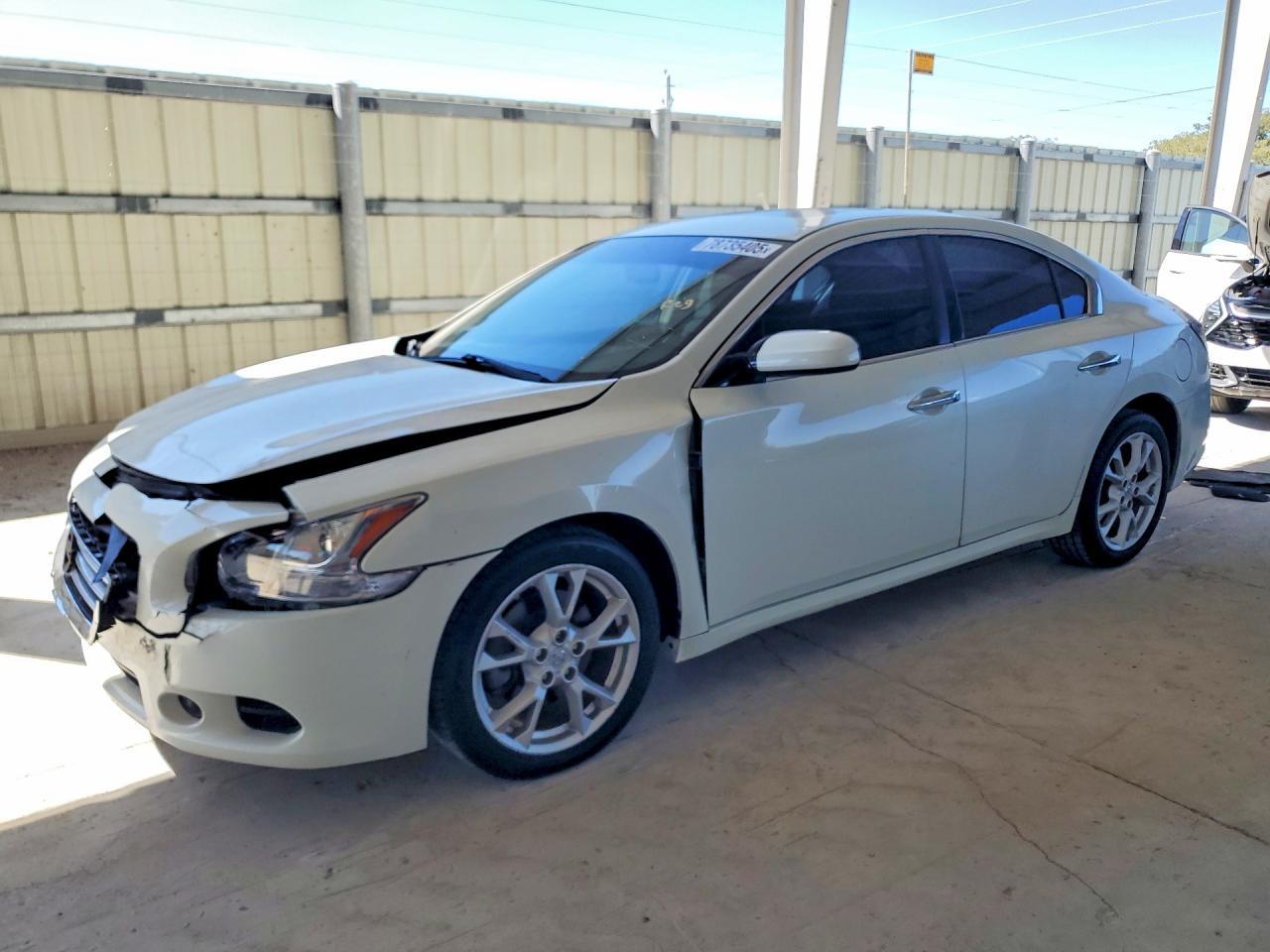 2014 NISSAN Maxima
