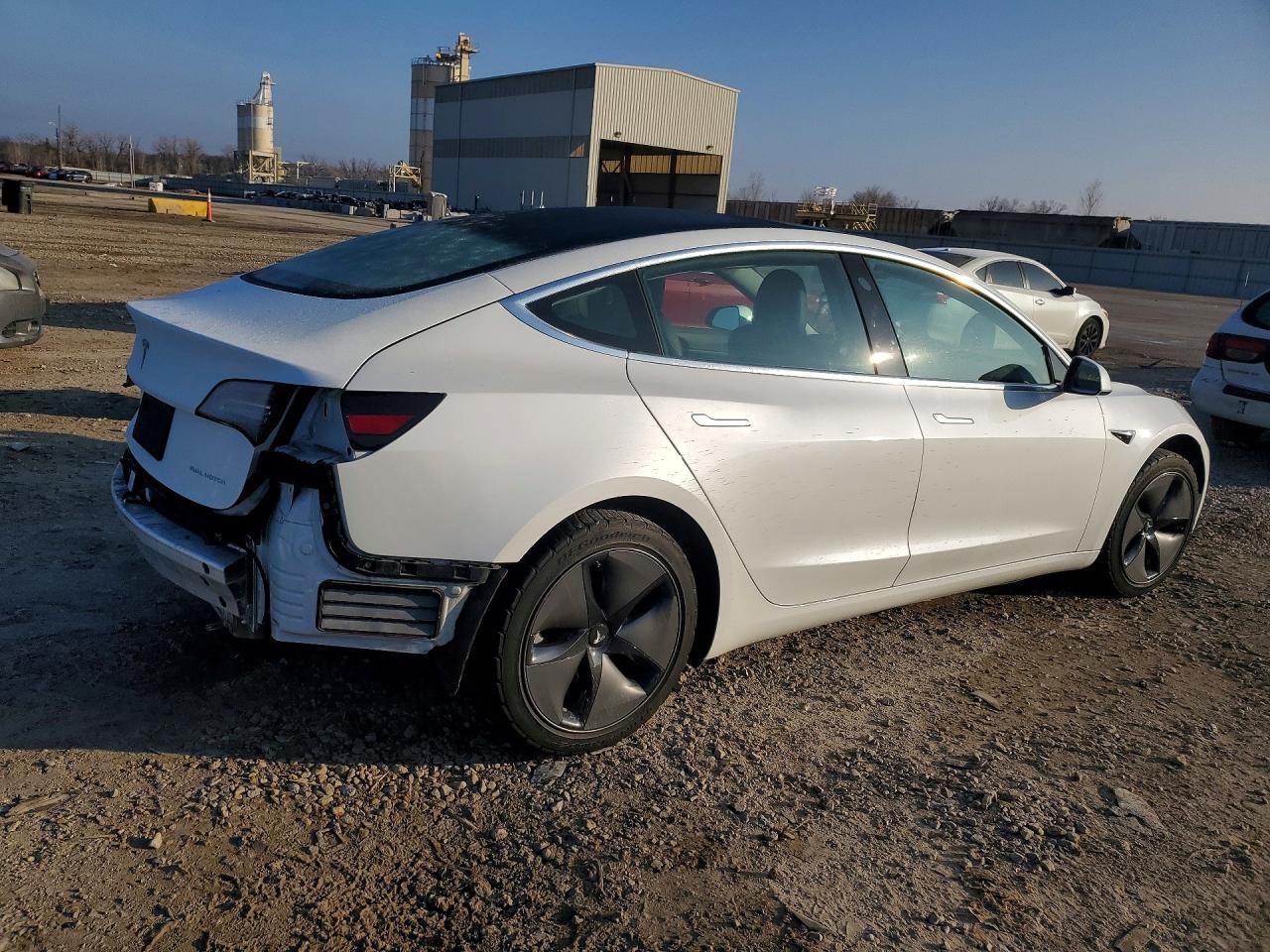 2020 TESLA MODEL 3