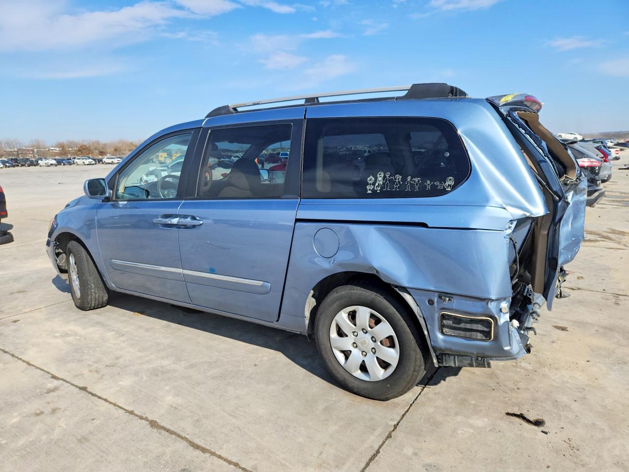 2007 HYUNDAI Entourage