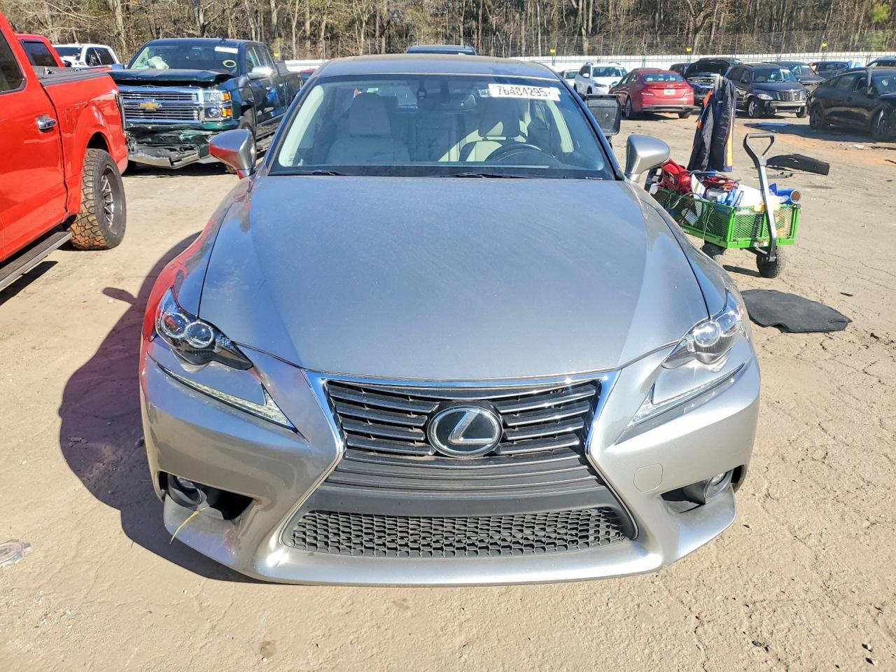 2016 LEXUS IS 200t